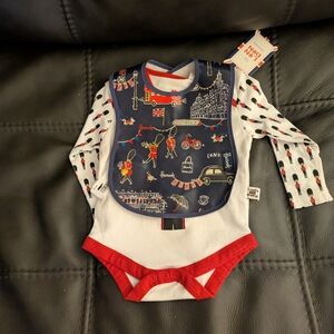 Chic London-Themed Baby Bib and Onesie Set